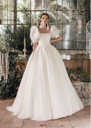 Square Neck Ivory Organza Wedding Dress